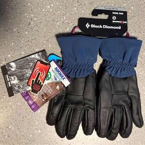 Black Diamond tour pro gloves, size small